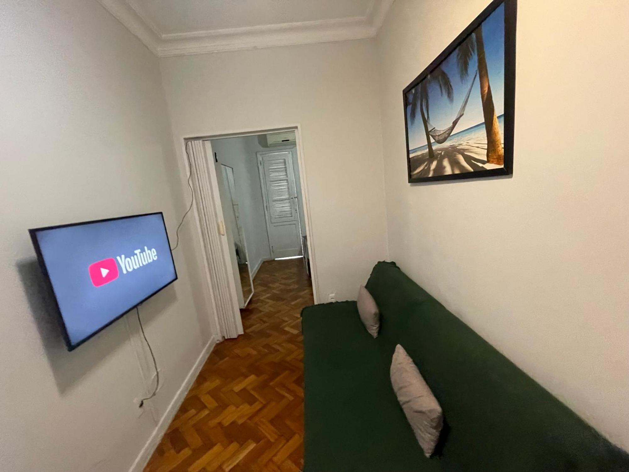 Suh Copacabana 08 Low Cost Behind Copacabanapalace Рио де Жанейро Екстериор снимка