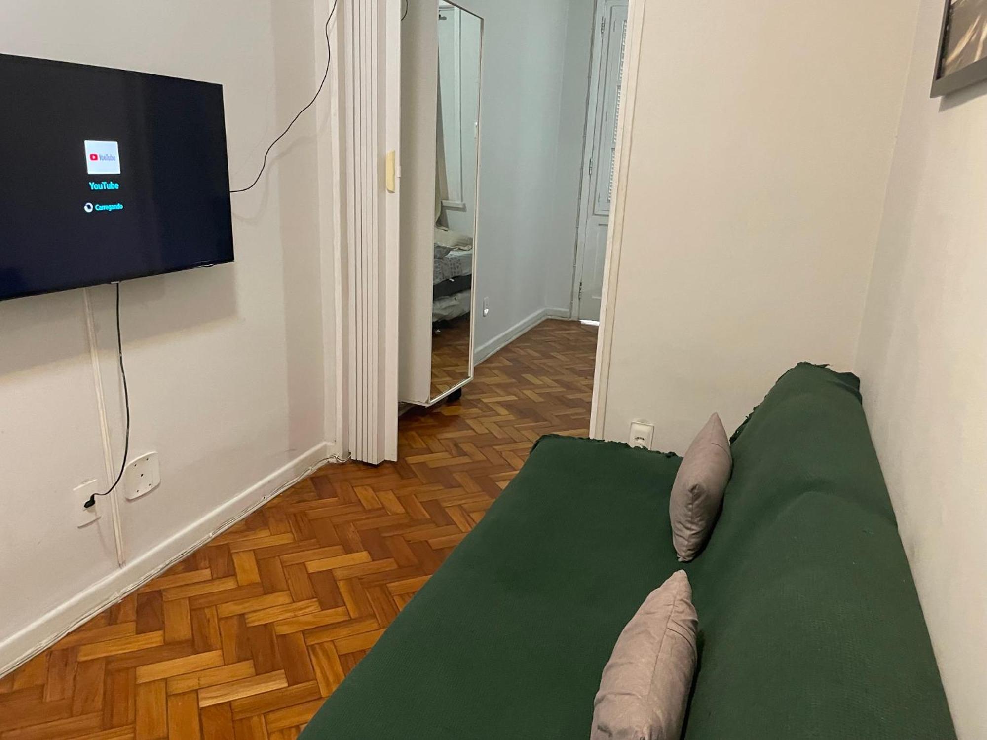 Suh Copacabana 08 Low Cost Behind Copacabanapalace Рио де Жанейро Екстериор снимка