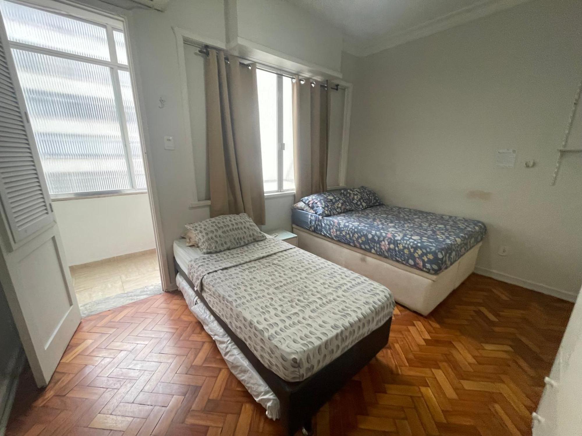 Suh Copacabana 08 Low Cost Behind Copacabanapalace Рио де Жанейро Екстериор снимка