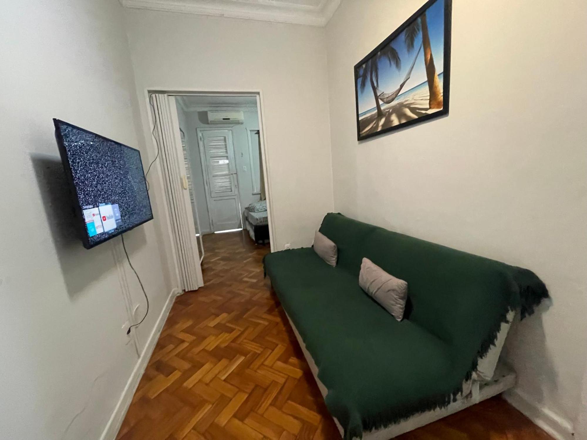Suh Copacabana 08 Low Cost Behind Copacabanapalace Рио де Жанейро Екстериор снимка